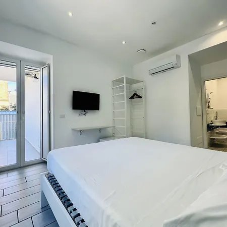 Гостевой дом Yourhome - Blue Marina 3*