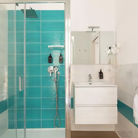 Yourhome - Blue Marina Гостевой дом 3*