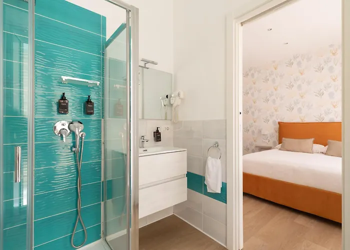 Yourhome - Blue Marina בית הארחה