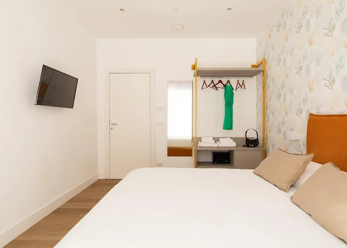 בית הארחה Yourhome - Blue Marina 3*